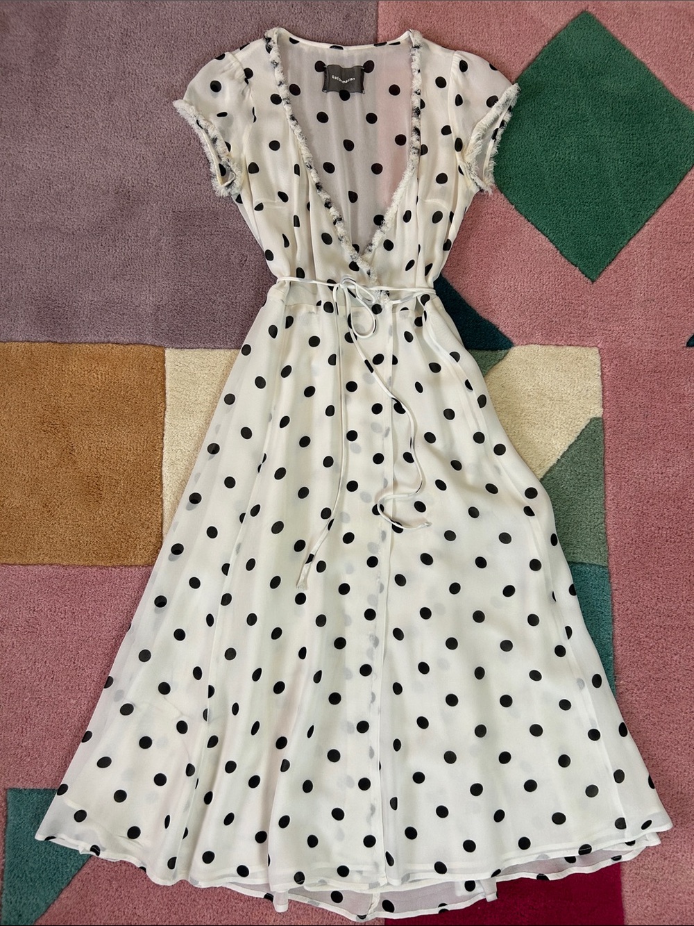 Reformation Gwenyth White | White Wrap Dress w/ Black Polka Dots Small Size 4-6 - Picture 6 of 17